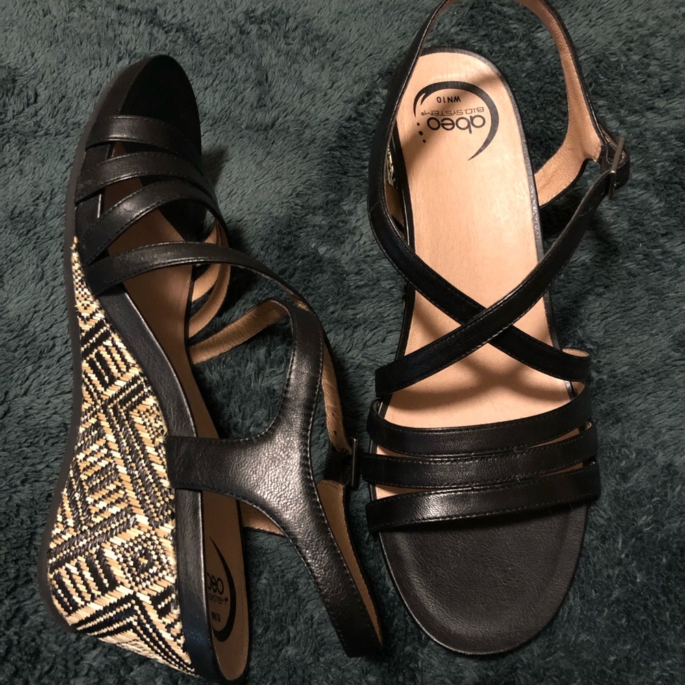 Abeo wedge black sandals size 10